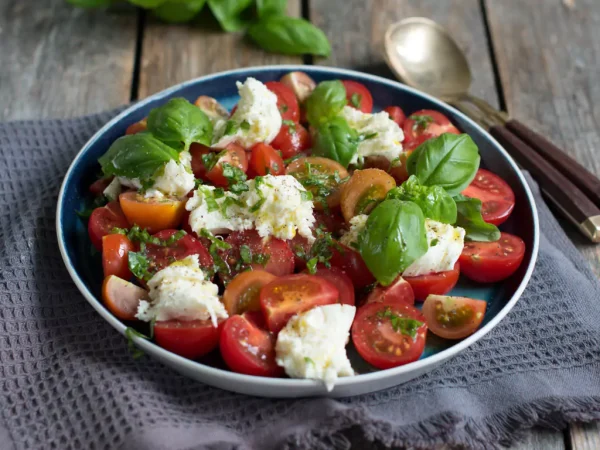 Mozzarellasalat  <sup>G</sup>