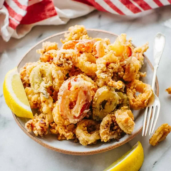 Calamari fritti <sup>BCOMNG</sup>